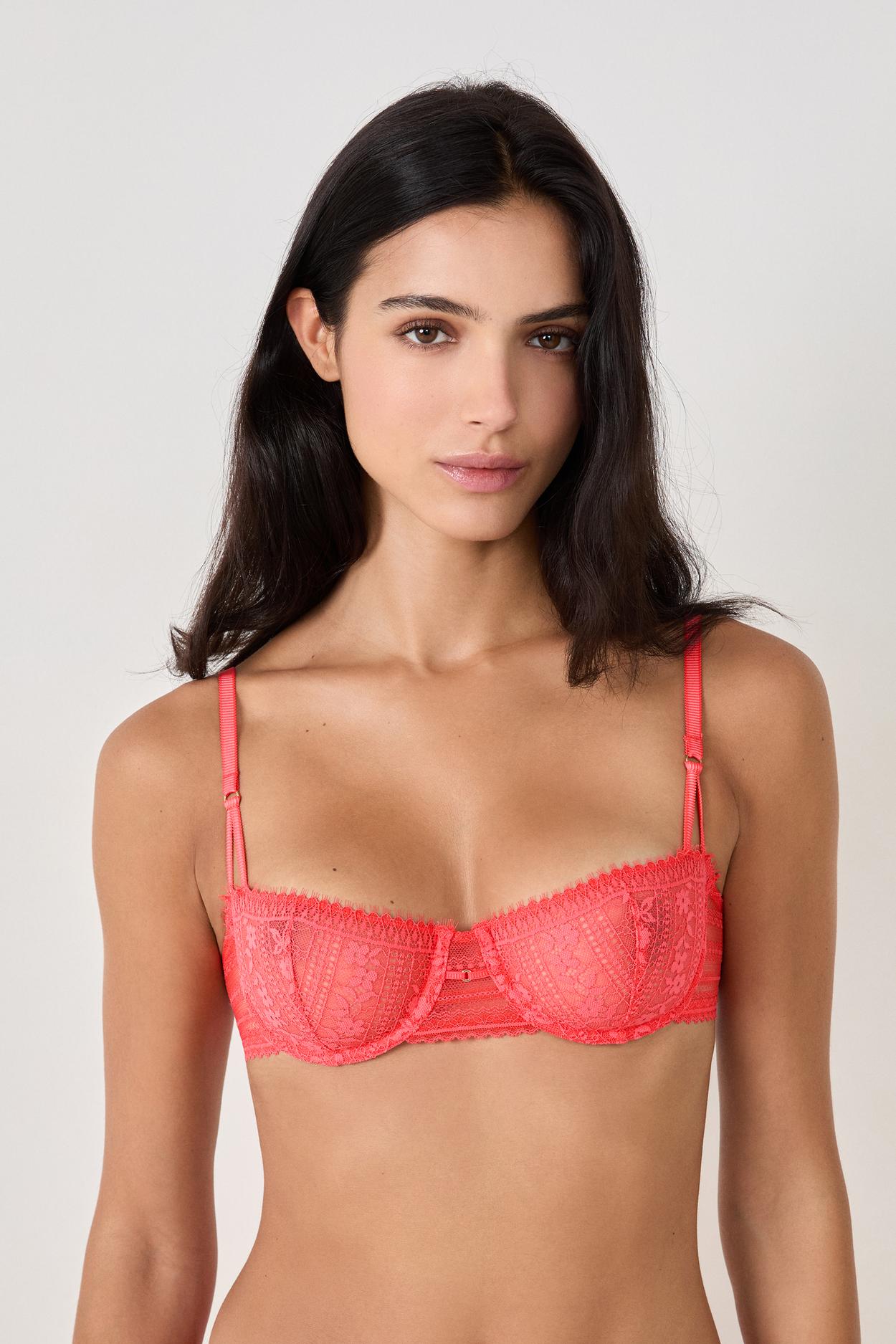 Biustonosz nr 9 - balkonetka koronkowa