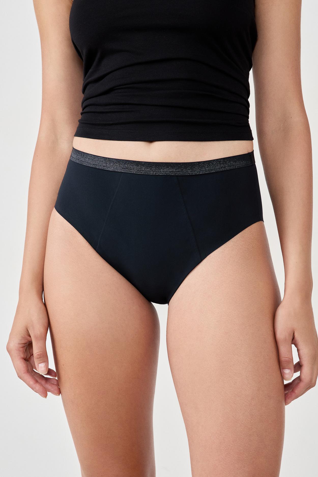 Majtki menstruacyjne z wysokim stanem - obfite krwawienie