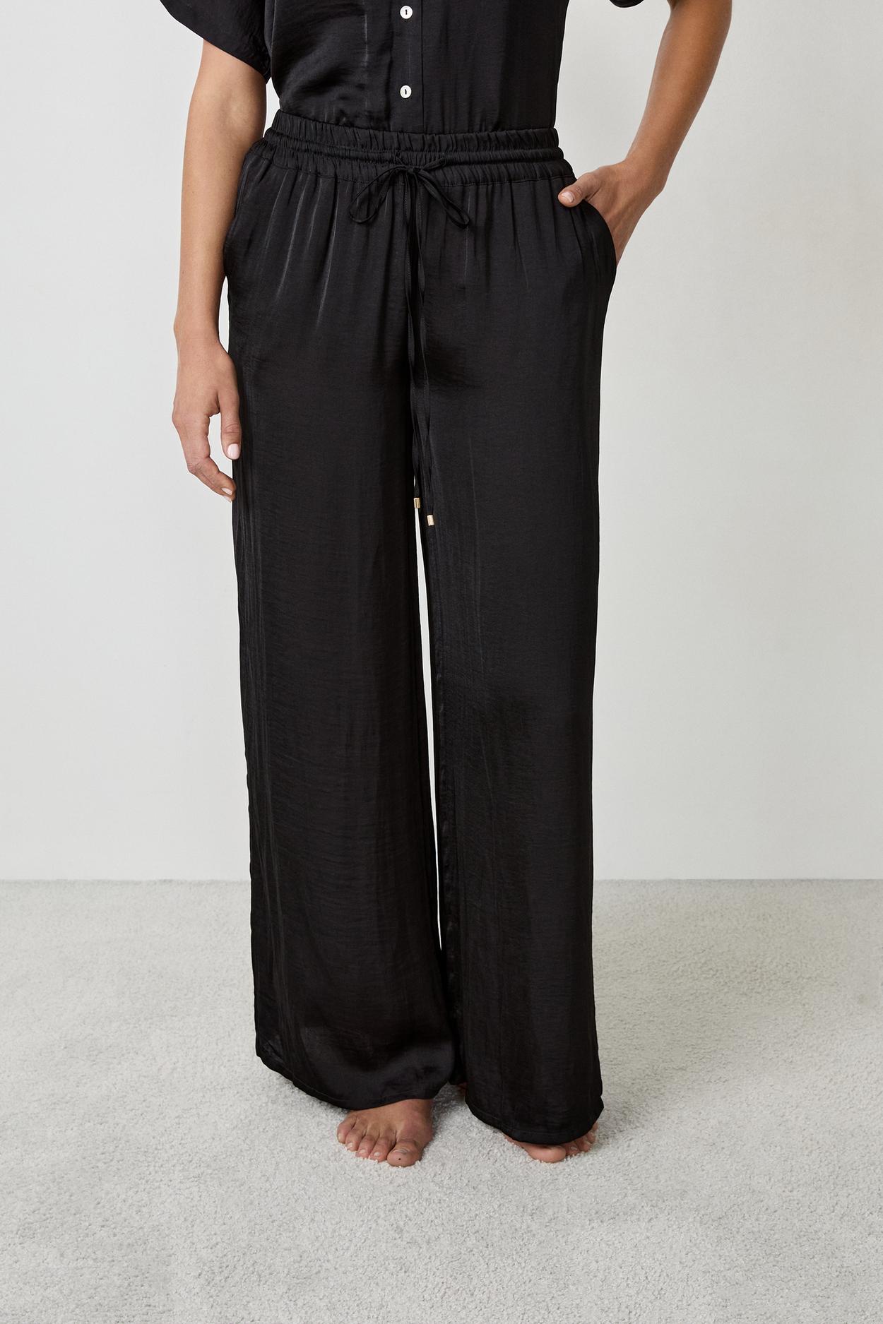 Szerokie spodnie satynowe