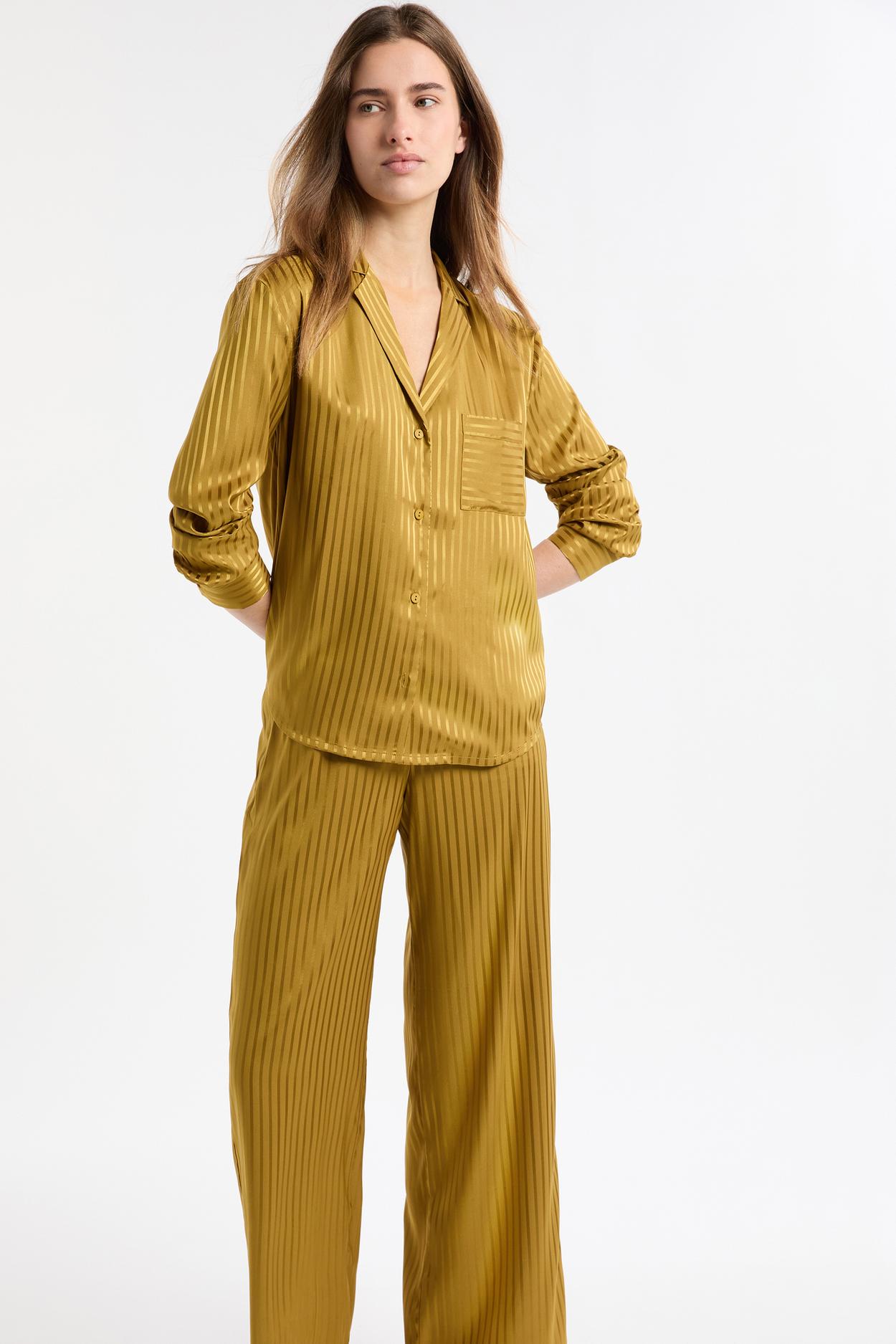 Satynowa koszula piżamowa w paski