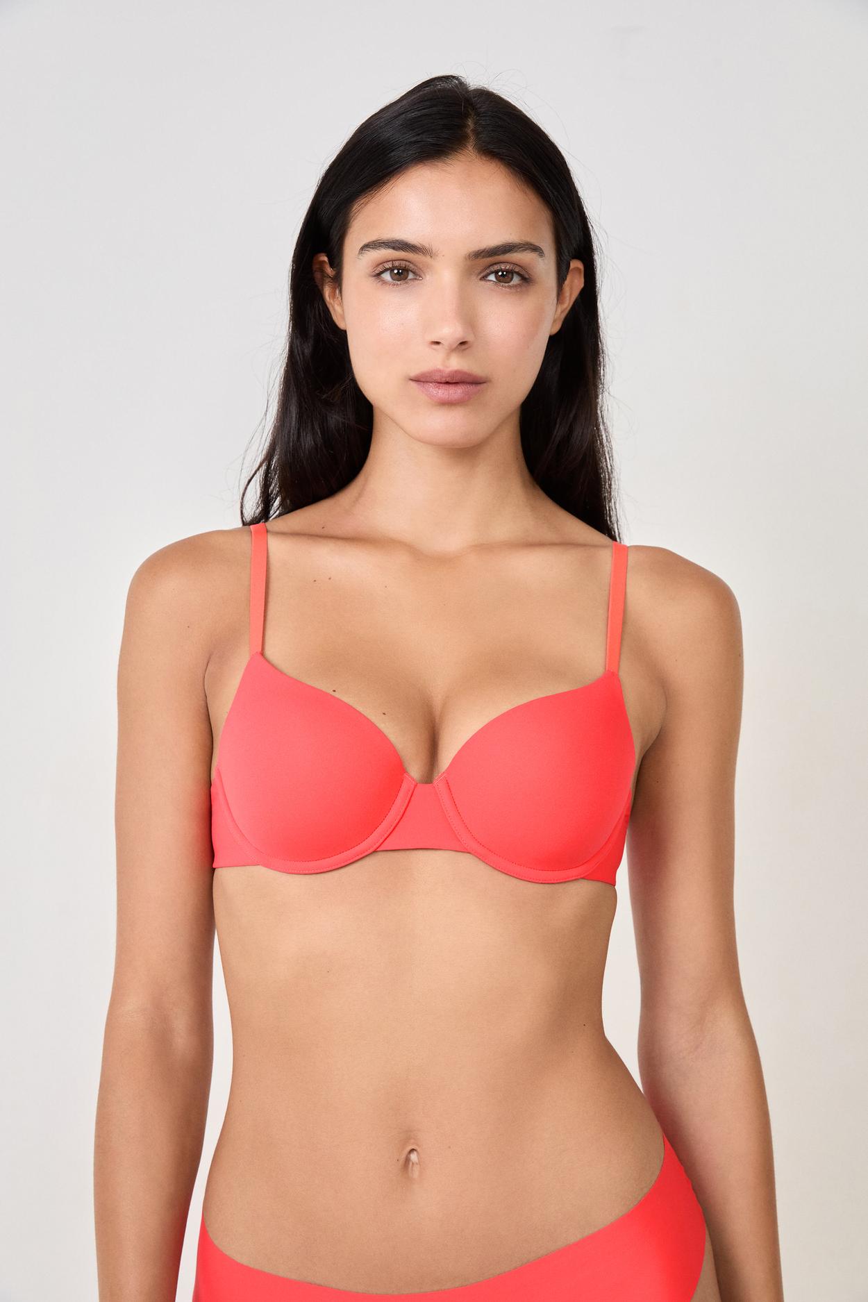 Biustonosz nr 4 - Lekkie wypełnienie