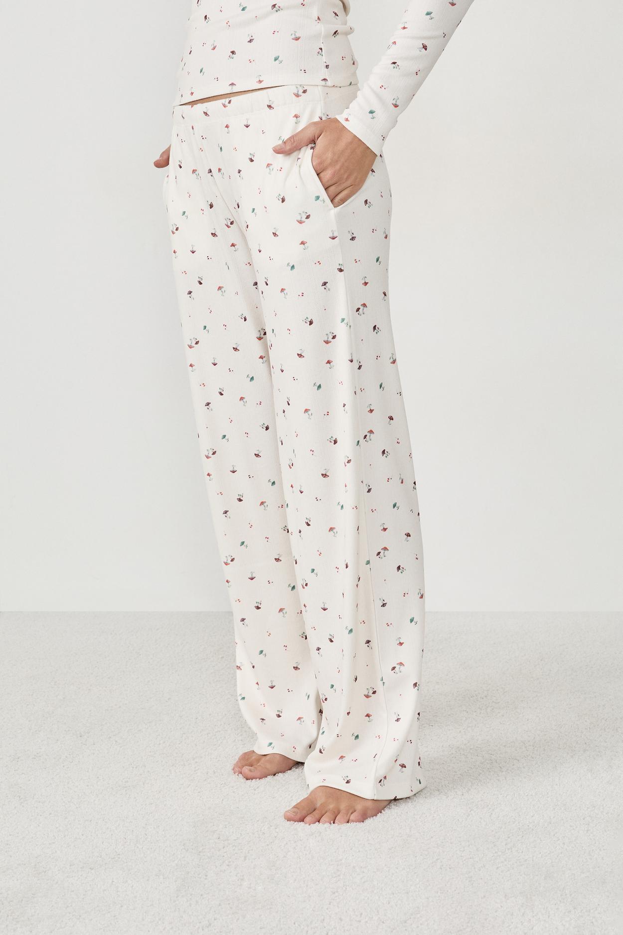 Spodnie piżamowe z nadrukiem grzybów