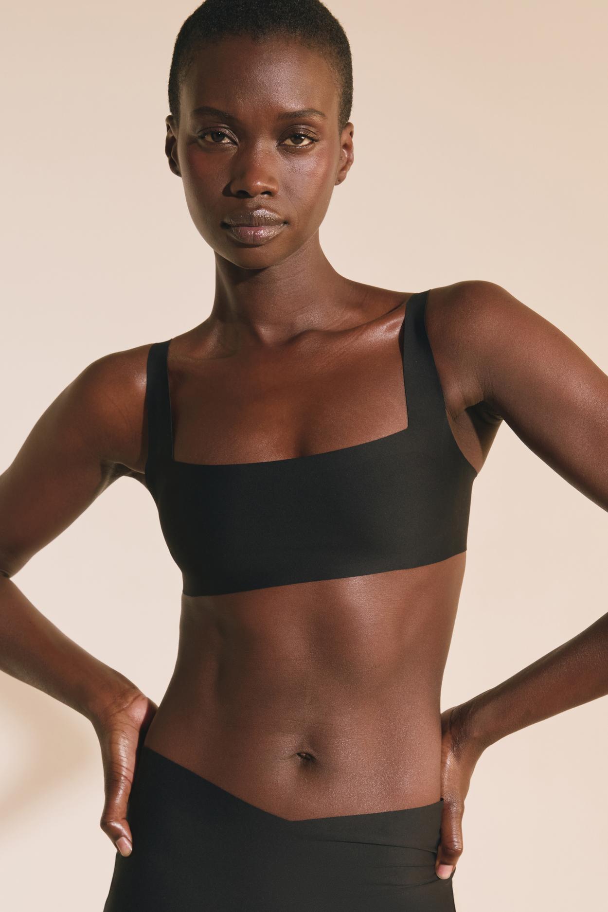 Biustonosz bez fiszbin