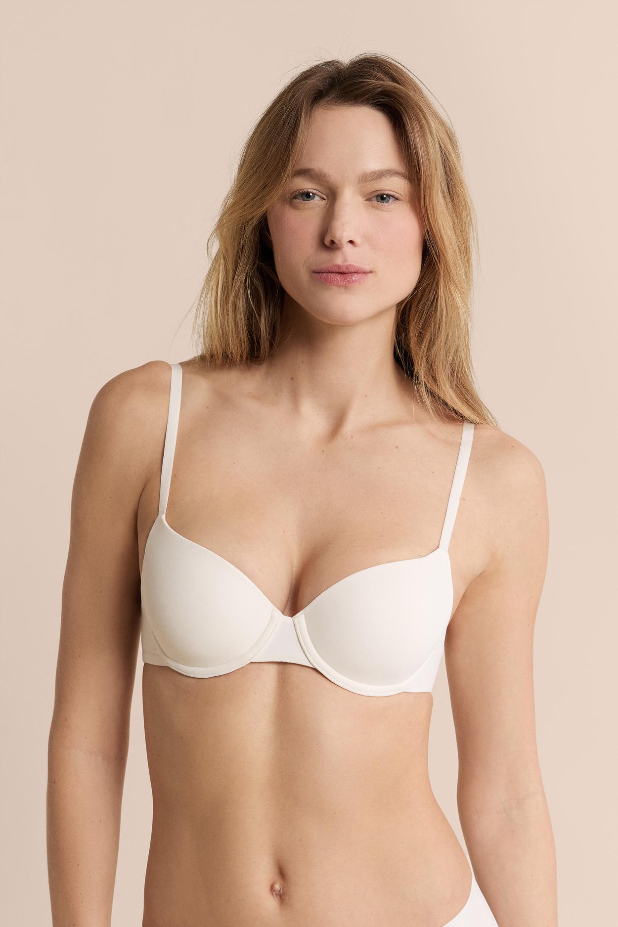 Biustonosz nr 4 - Z lekkim wypełnieniem