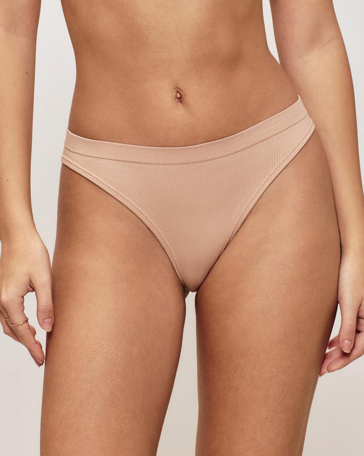 Naadloze slip in huidskleur - XS - Undiz