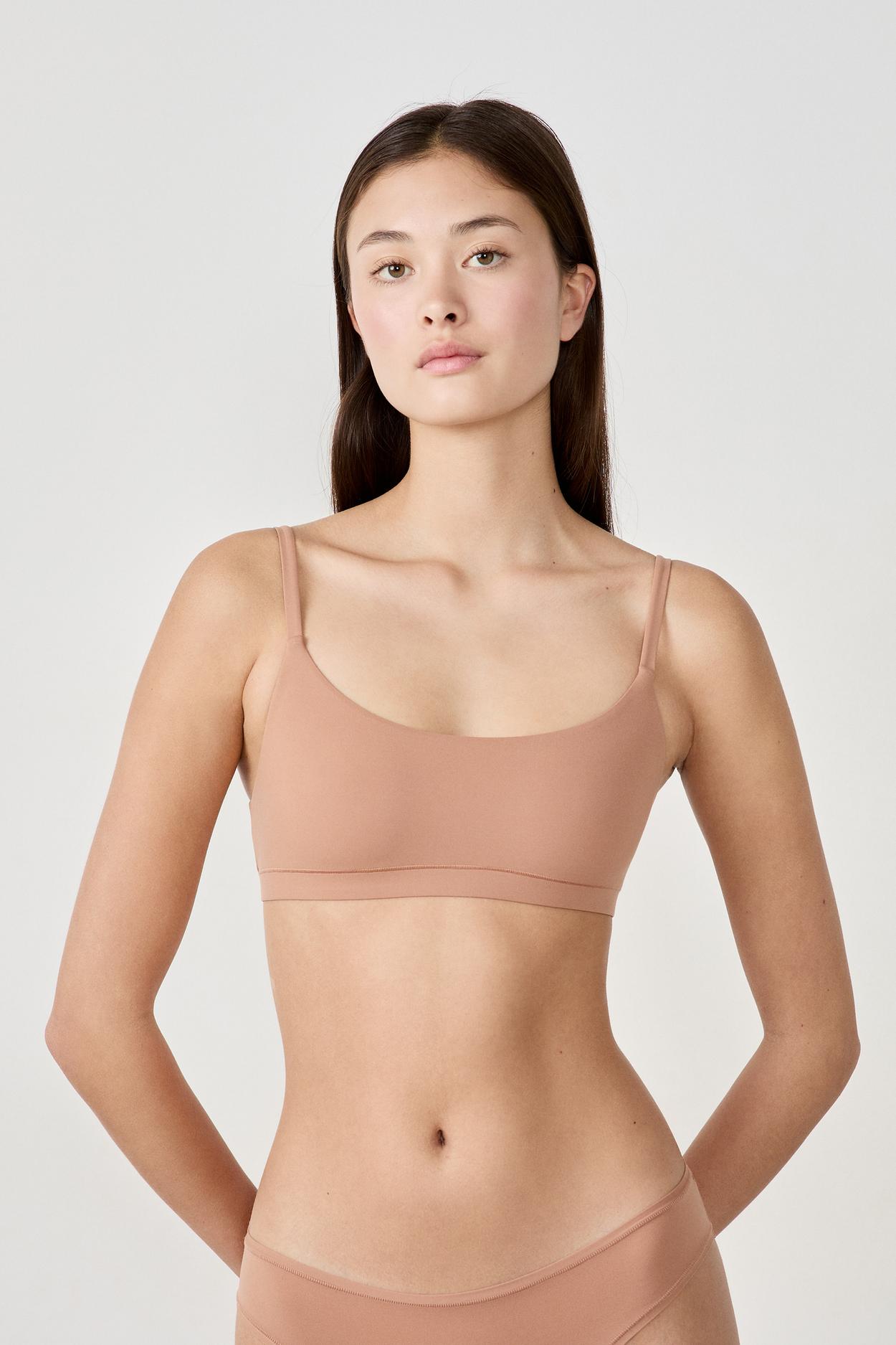 Biustonosz z Mikrofibry