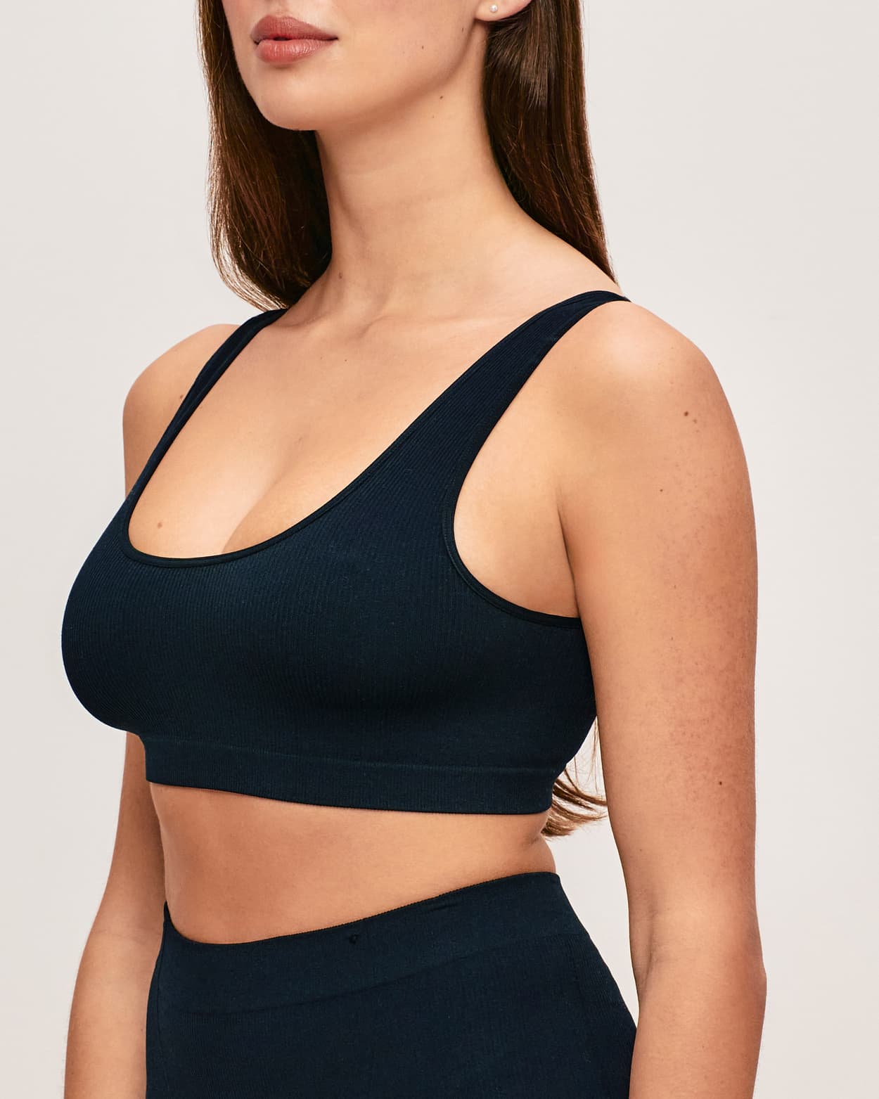 Naadloze geribbelde bralette in zwart - M - Undiz