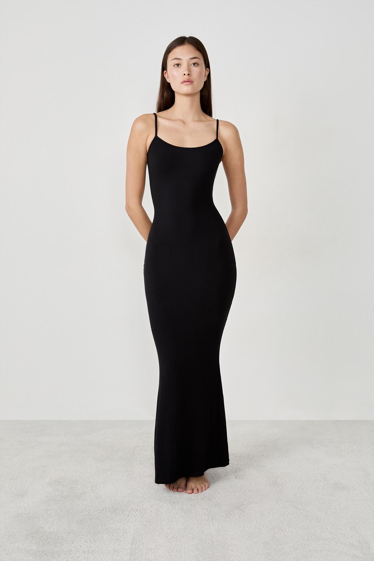 Długa sukienka z modalu