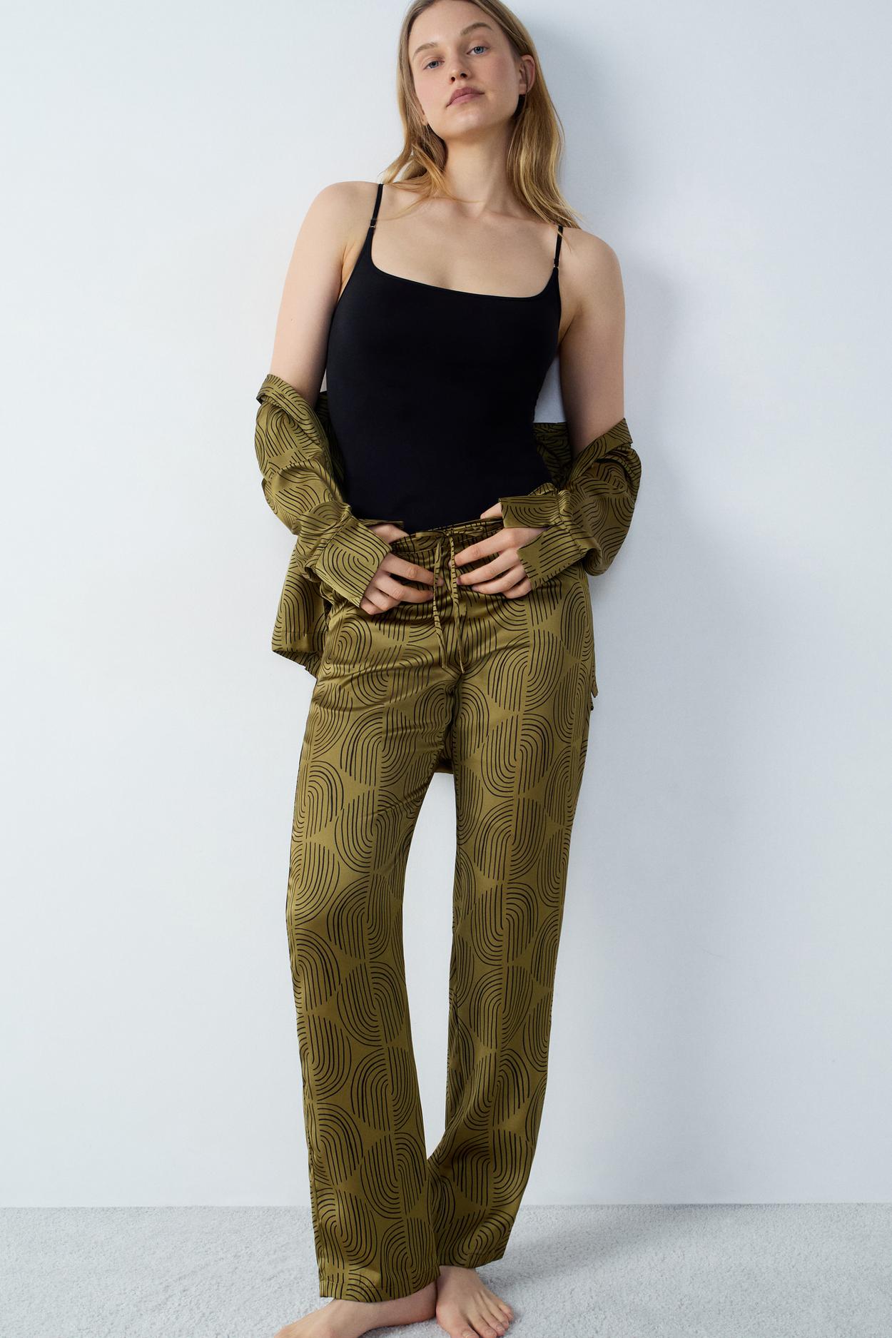 Gładkie wzorzyste spodnie od piżamy