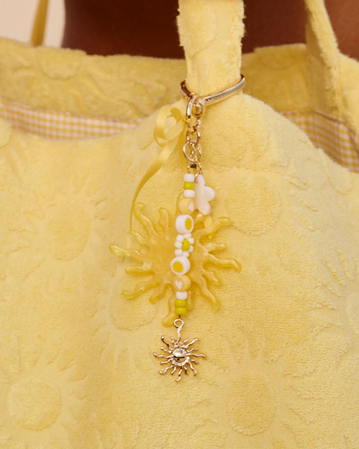 Llavero dorado con charms de sol y corazón - TU - Undiz