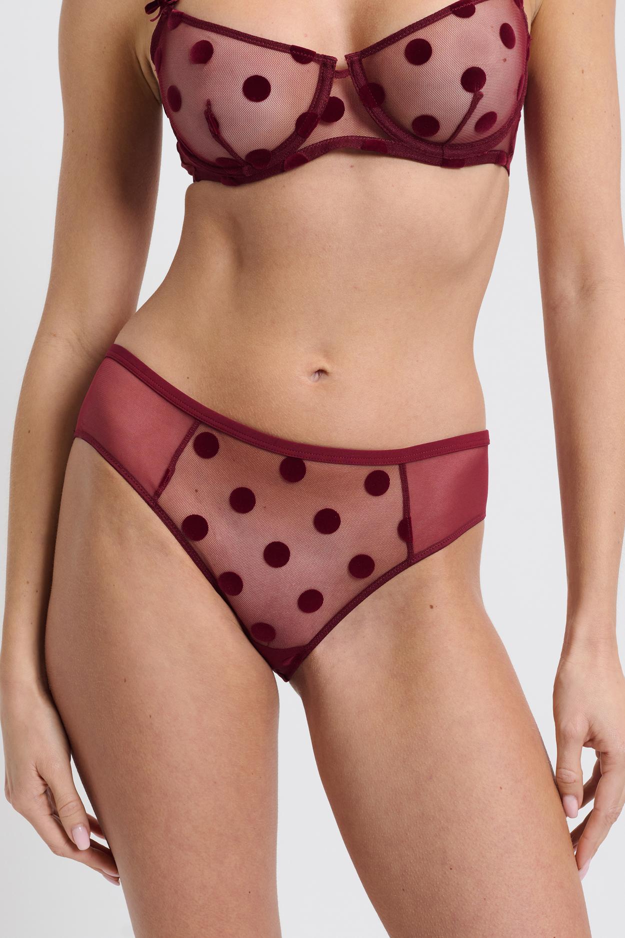 Hipster z tiulu z aksamitnymi kropkami