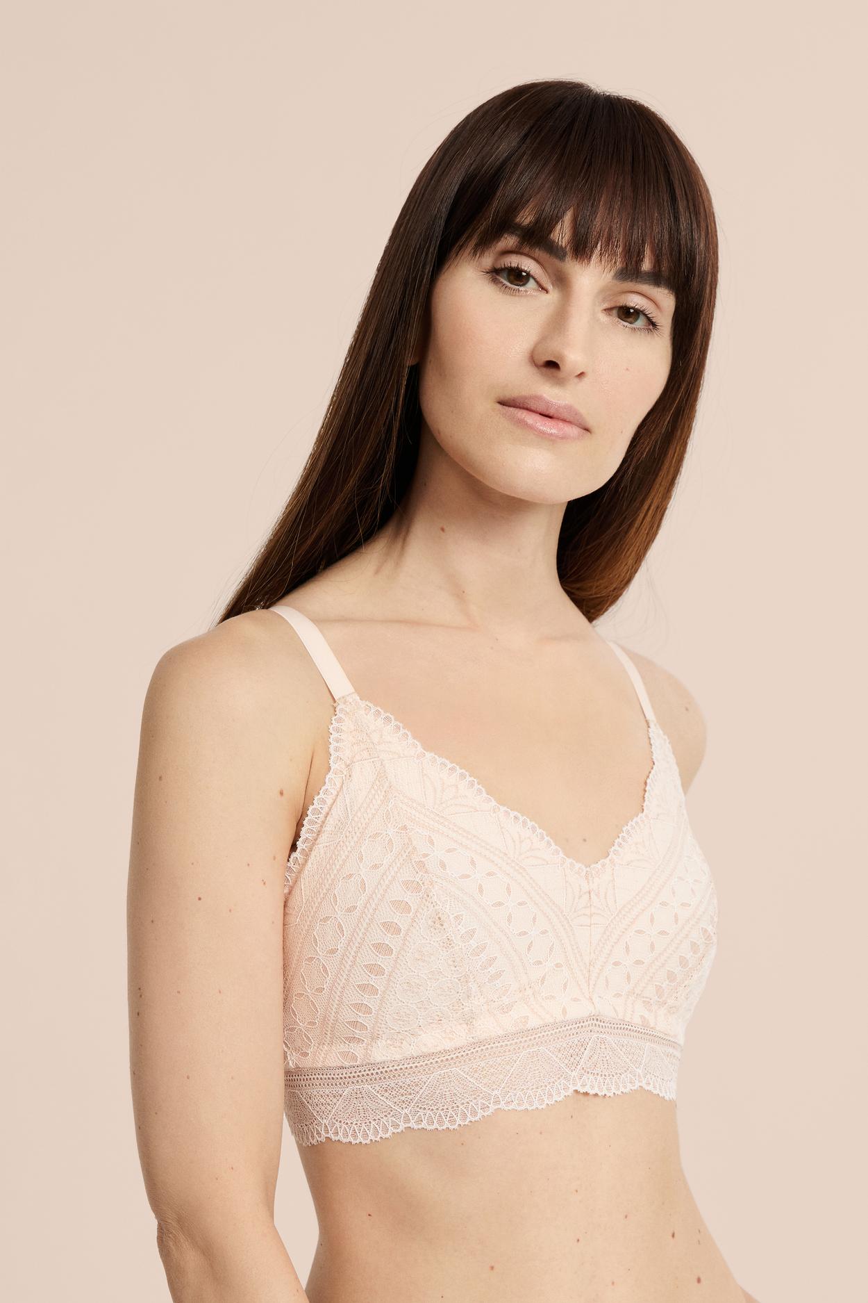 Biustonosz trójkątny po mastektomii bez fiszbin