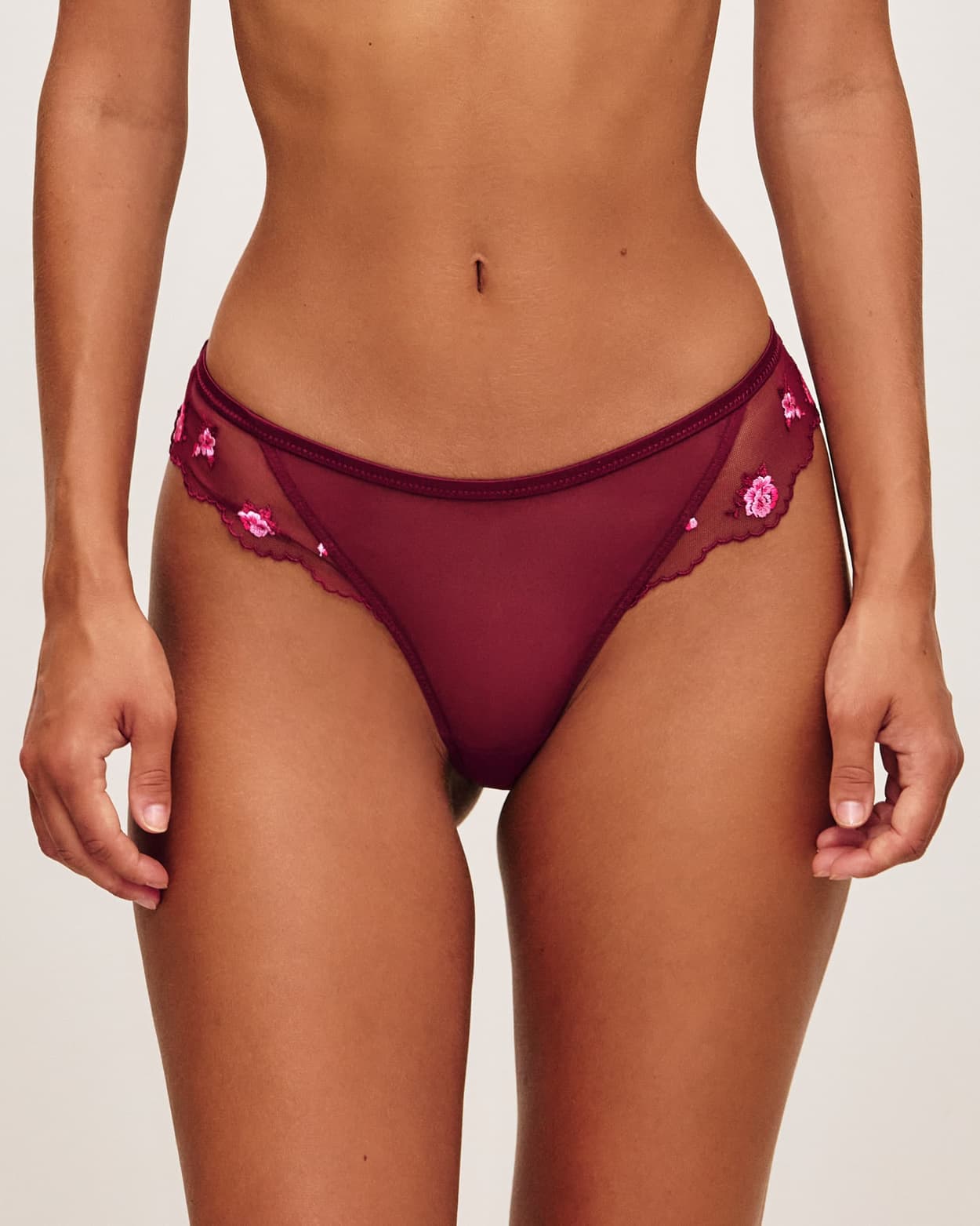 Mesh tanga geborduurd met bloemen - L - Undiz
