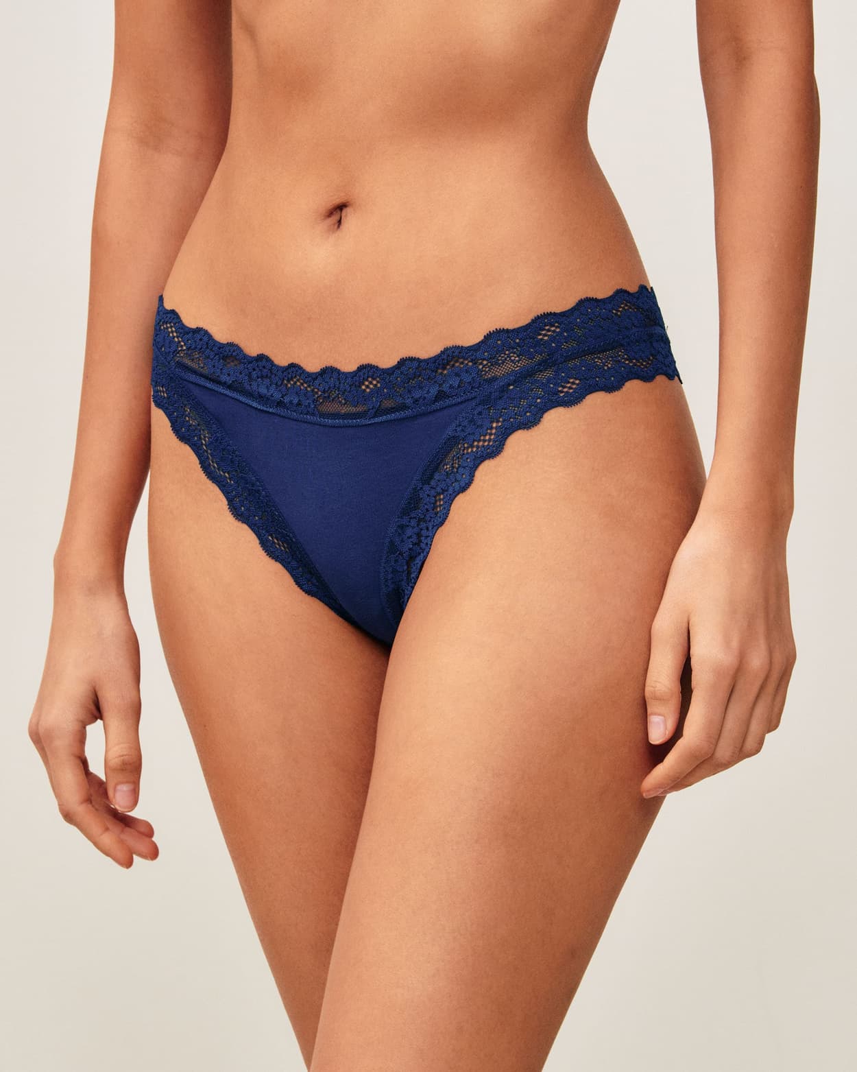 Tanga de algodón y encaje - S - Undiz