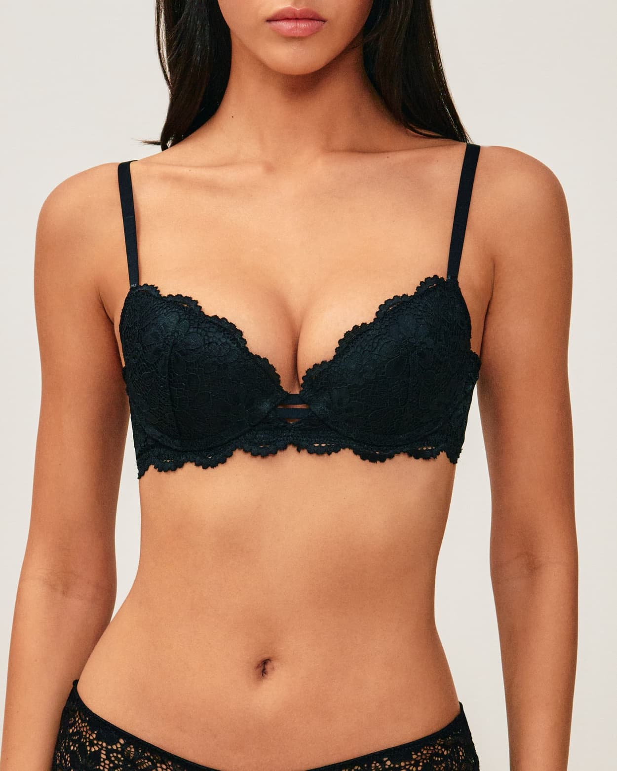 Sujetador push-up de encaje floral - 85A - Undiz