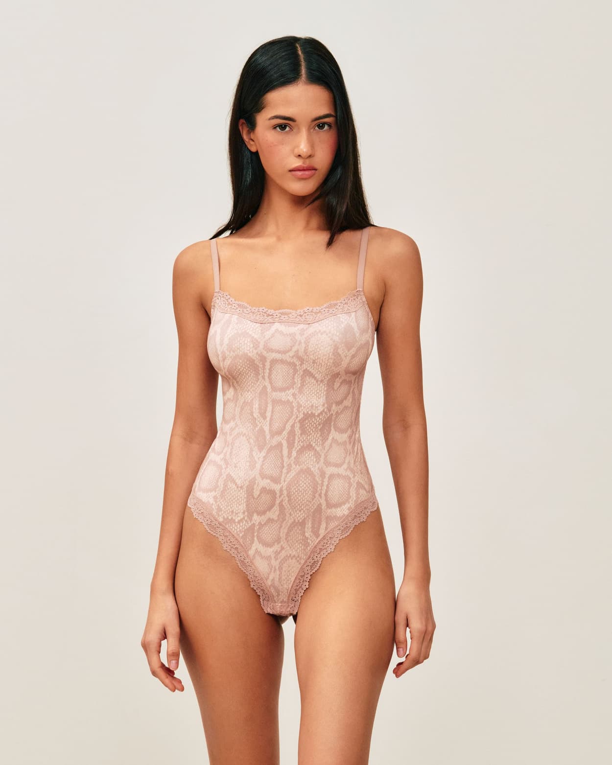 Microfiber body met slangenprint kant - S - Undiz
